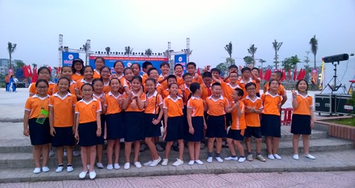 Tạm biệt ngôi trường yêu dấu - Trường tiểu học Đô Thị Việt Hưng